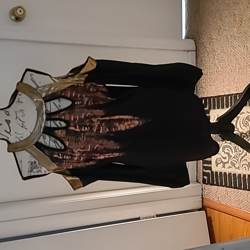 Women's cold shoulder blouse